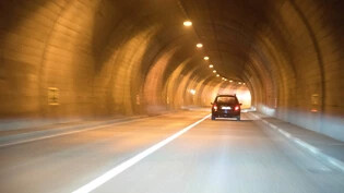 Brauchen viel Strom: Untersuchungen des Tiefbauamtes haben gezeigt, dass bei den Tunnels und Galerien rund 20 Prozent Energie eingespart werden könnten. 