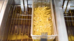 Nicht nur kalte Plättli: Der Wirt will seinen Gästen auch Frittiertes bieten.