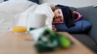 Baldige Gesundheit: Im Kanton Graubünden zwingt die Grippe einige Einwohnerinnen und Einwohner ins Bett.