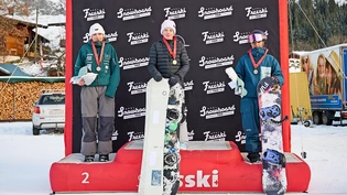 Kim Leusch siegte beim Junior-FIS-Wettkampf in der Kategorie U15.  