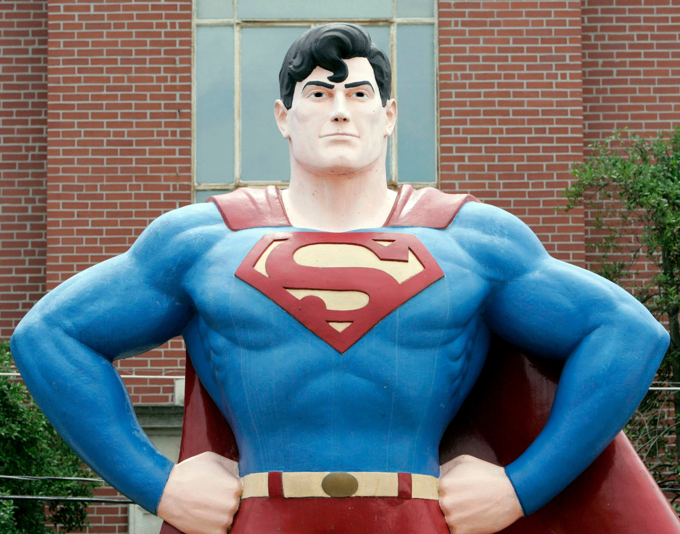 Von fiktiv zu real: Metropolis in Illinois hat sich Superman zu eigen gemacht, um Touristen anzulocken. Auf dem Bild ist die vier Meter hohe Statue zu sehen.