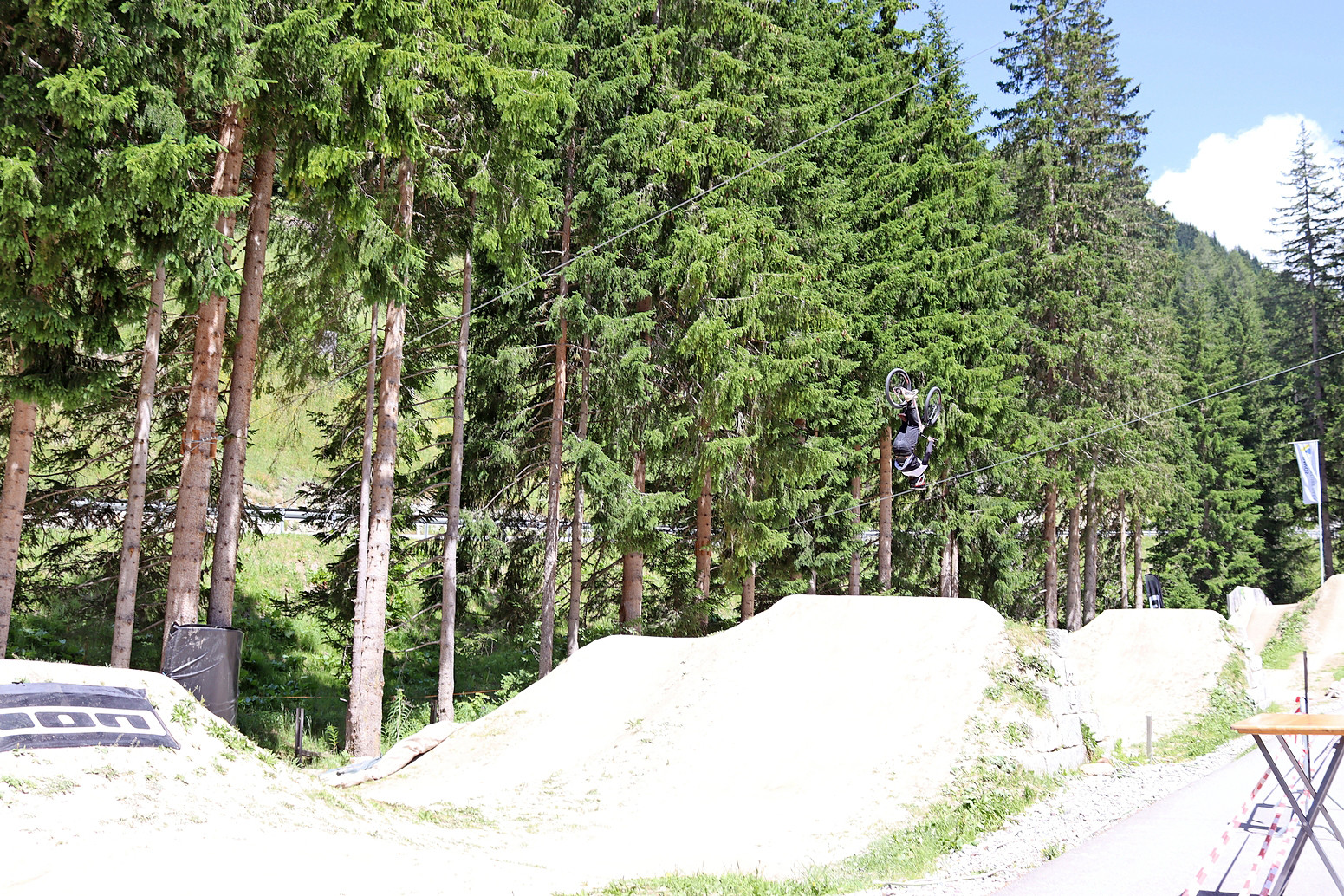 Auch Saltos gab es zu bewundern. 