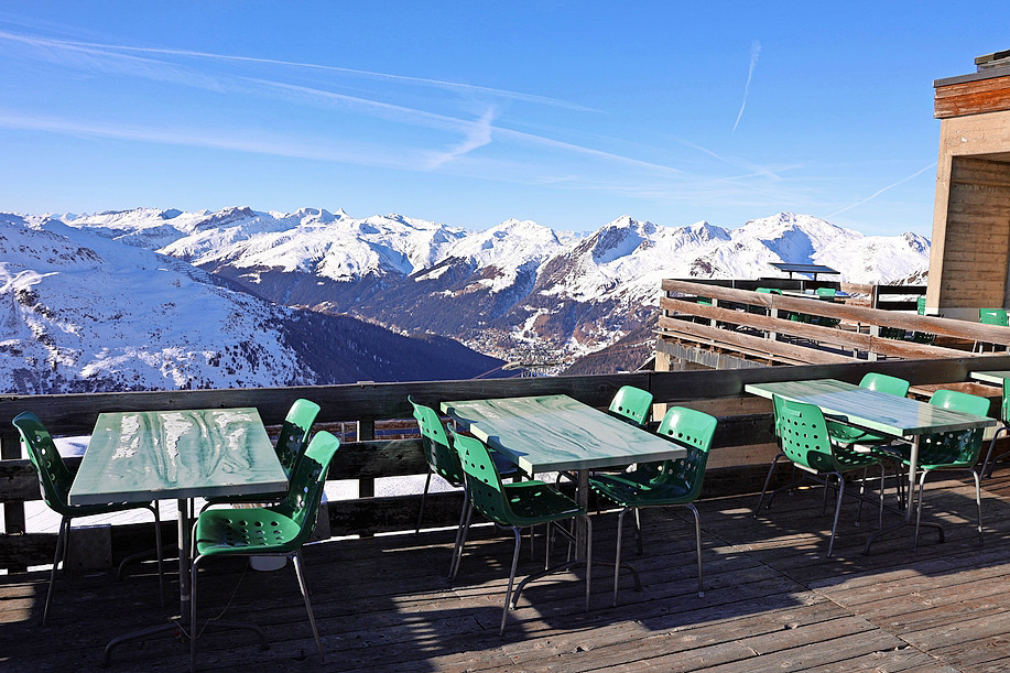 Aussicht auf Davos von der Pischa Bergstation.